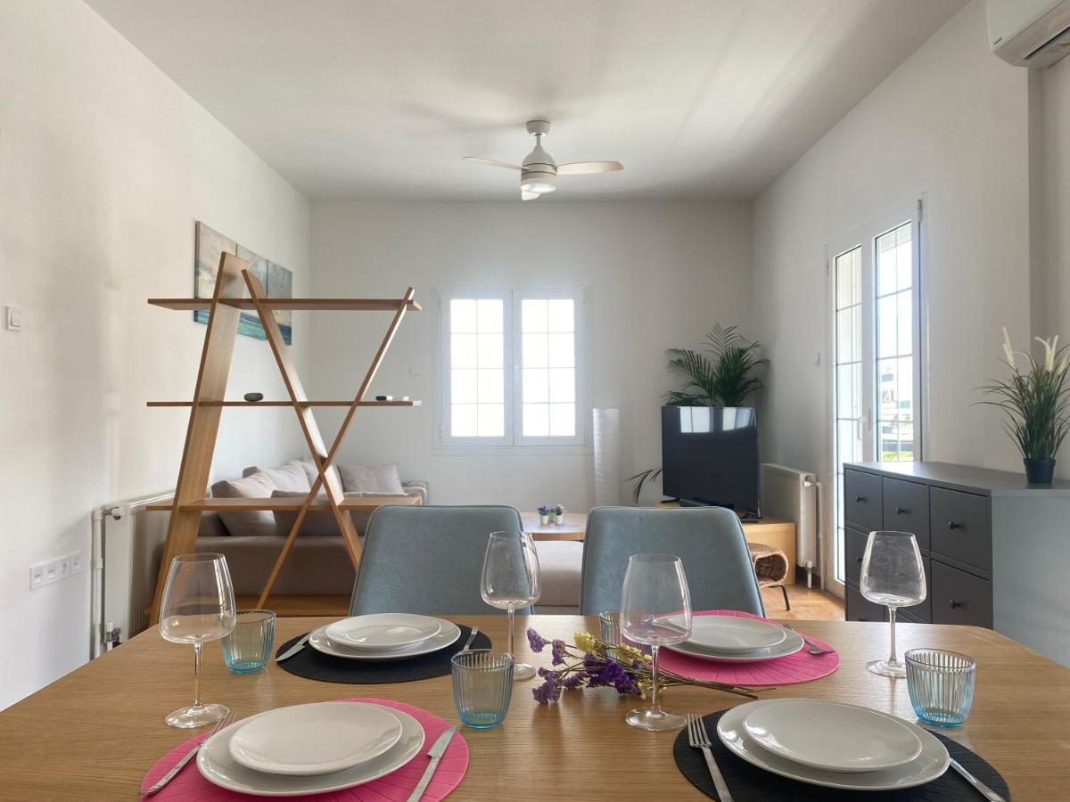 Faliro Comfort Apartment 10 Mins Walking To The Beach Athen Exterior foto